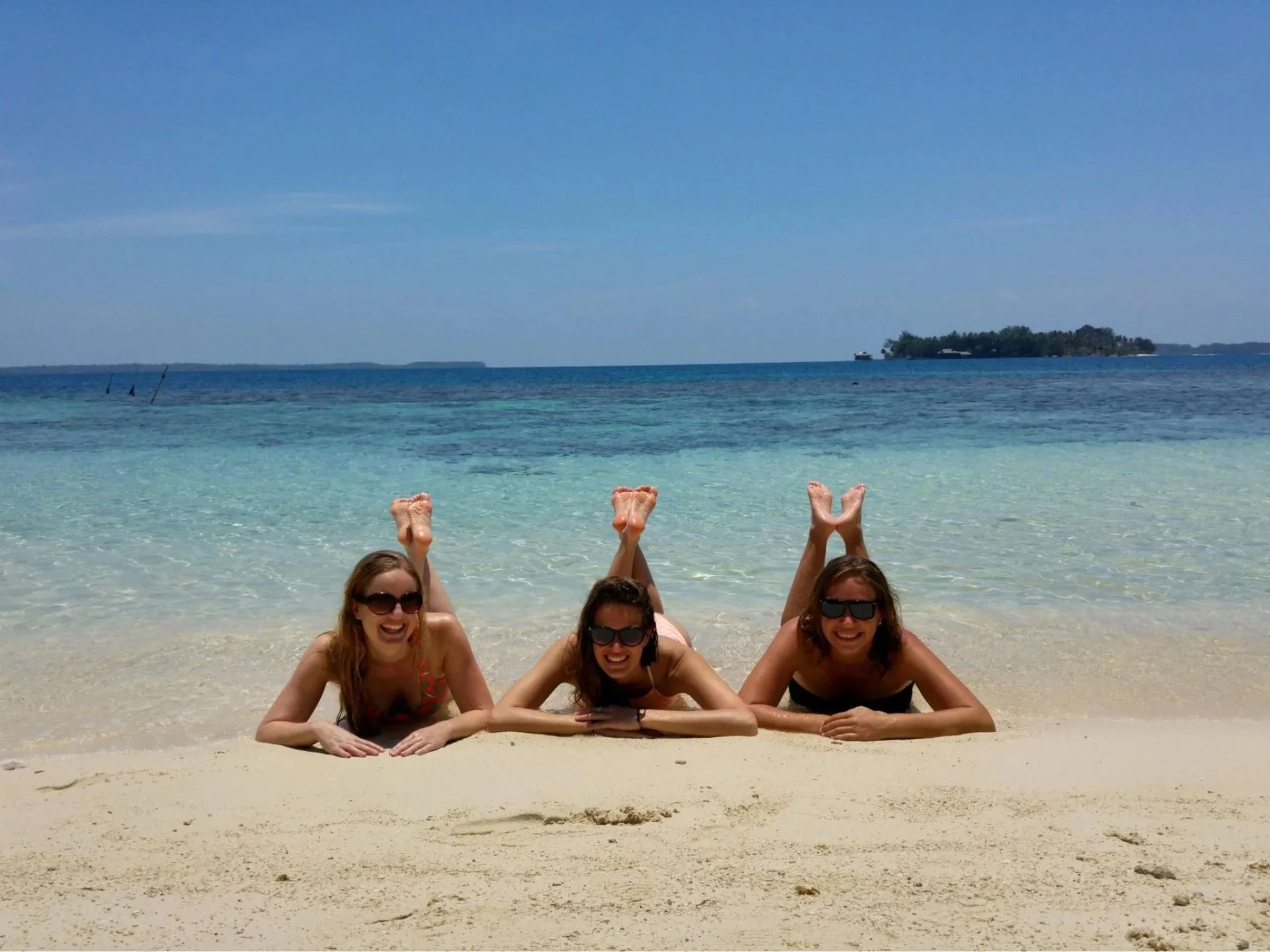 Snorkelling & Island Hopping — Private